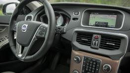 Volvo V40 Cross Country - kokpit