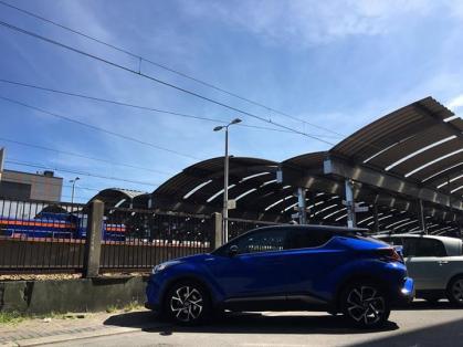 #toyota #chr #katowice #banhof #dworzeckatowice #hybryda