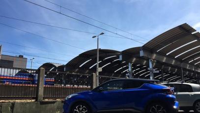 #toyota #chr #katowice #banhof #dworzeckatowice #hybryda