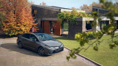 Toyota rozdaje karty. Corolla miażdży konkurencję i zmienia układ sił na rynku