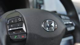 Hyundai i30 – pewniak czy nudziarz? 