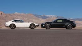 Scion FR-S - lewy bok