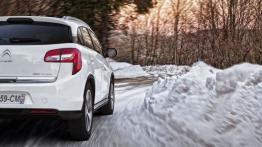 Citroen C4 Aircross - tył - inne ujęcie