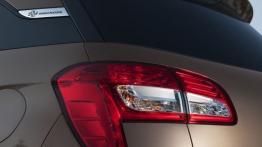 Citroen C4 Aircross - lewy tylny reflektor - wyłączony