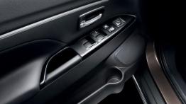 Citroen C4 Aircross - sterowanie w drzwiach