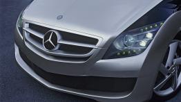 Mercedes F600 Hygenius - zderzak przedni