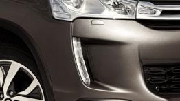 Citroen C4 Aircross - prawy przedni reflektor - wyłączony