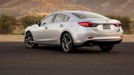 Mazda 6 - odświeżona wersja debiutuje w Los Angeles