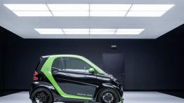 Smart ForTwo electric drive BRABUS - prawy bok