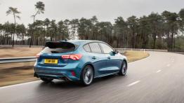 Oto nowy Ford Focus ST. Czy ma jeszcze sens czekanie na Focusa RS?