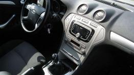 Ford Mondeo mkIV - poręczny kolos