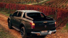 Pickup Fiata w topowej odmianie Cross