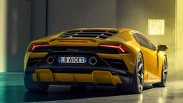 Baby-Lambo, ponad 600 KM i napęd na tylną oś