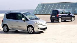 Renault Grand Modus - prawy bok