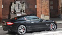 Maserati GranTurismo S - prawy bok