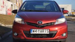 Toyota Yaris - Happy New Yaris