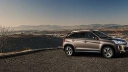 Citroen C4 Aircross - prawy bok