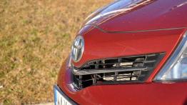 Toyota Yaris - Happy New Yaris