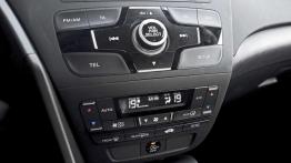 Honda Civic Tourer vs. Toyota Auris Touring Sports