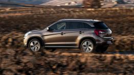 Citroen C4 Aircross - lewy bok