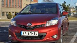 Toyota Yaris - Happy New Yaris
