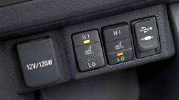 Honda Civic Tourer vs. Toyota Auris Touring Sports