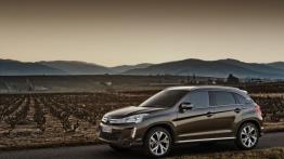 Citroen C4 Aircross - lewy bok