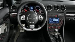 Audi RS4 - kokpit