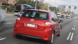 Toyota Auris 2011 - wersja 3-drzwiowa - widok z tyłu