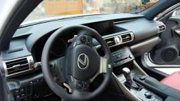 Lexus IS - japońska ofensywa