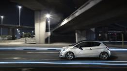 Peugeot 208 - wersja 3-drzwiowa - lewy bok