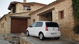 Seat Mii - wersja 5-drzwiowa - widok z tyłu