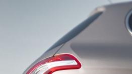 Peugeot 208 - wersja 5-drzwiowa - prawy tylny reflektor - włączony