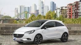 Opel Corsa E (2015) - wersja 3-drzwiowa - lewy bok