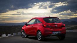 Opel Corsa E (2015) - wersja 3-drzwiowa - widok z tyłu
