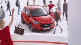 Opel Corsa E (2015) - wersja 3-drzwiowa - widok z góry