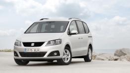 Seat Alhambra 4WD - przód - reflektory wyłączone