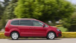 Seat Alhambra 4WD - prawy bok
