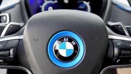 BMW i8 &amp; BMW 850i - zmiany pokoleniowe