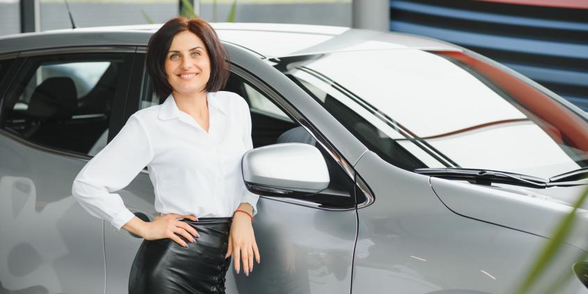 Kupiłeś nowe auto? Jeden telefon może sprowadzić kontrolę skarbówki