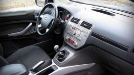 Ford Kuga - wielobranżowy