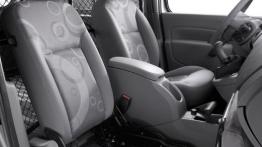 Renault Kangoo III Express Compact - widok ogólny wnętrza z przodu