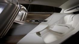 Peugeot HX1 Concept - widok ogólny wnętrza