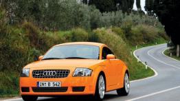 Audi TT - widok z przodu