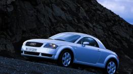 Audi TT - widok z przodu