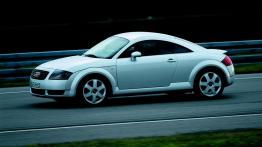 Audi TT - widok z przodu