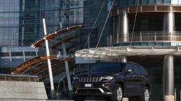 Jeep Grand Cherokee IV Facelifting (2014) Summit - widok z przodu