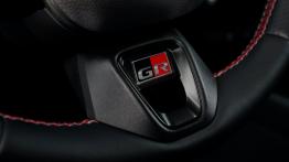 Toyota C-HR PHEV GR SPORT - kierownica