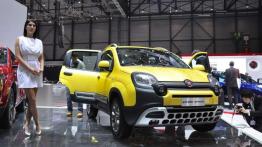 Fiat Panda oraz Freemont w wersji Cross - genewski debiut