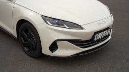 BYD Seal 6 DM-i Touring Comfort - przód - inne ujêcie